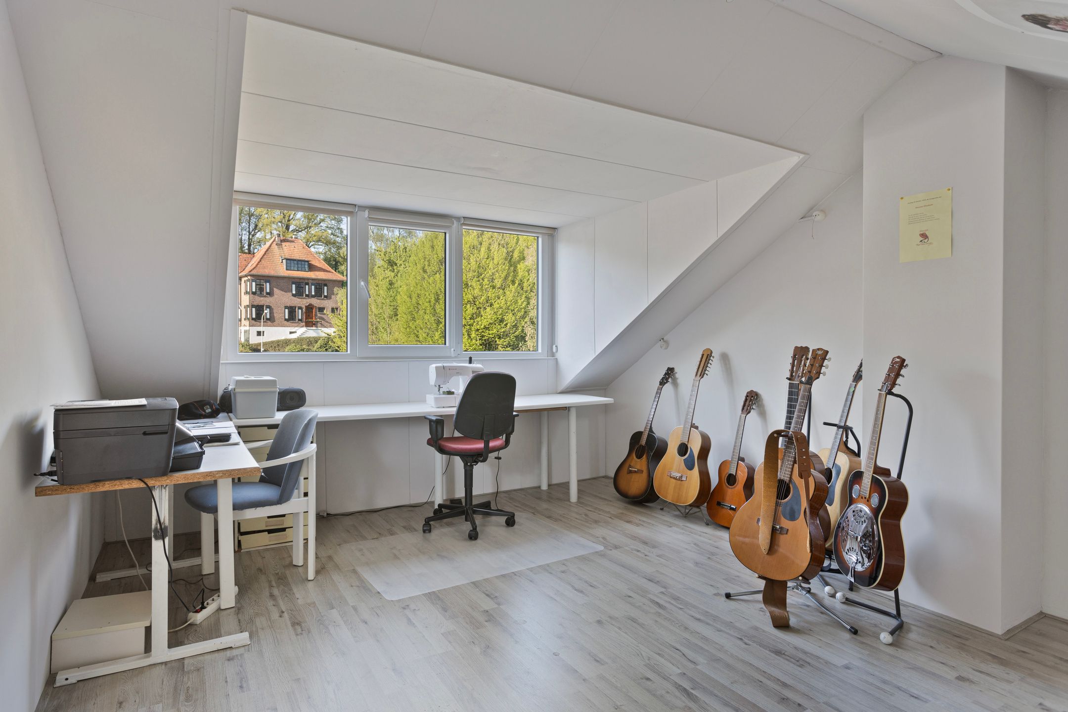 Foto 30 van Hermelijnstraat 8