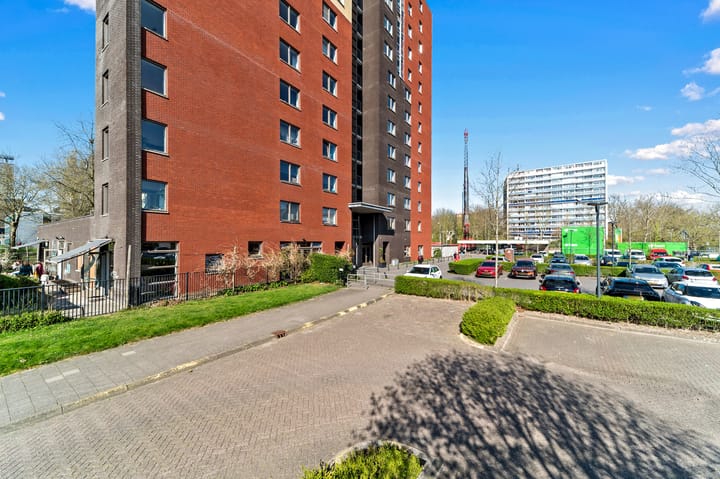 Foto 2 van Van Embdenstraat 82