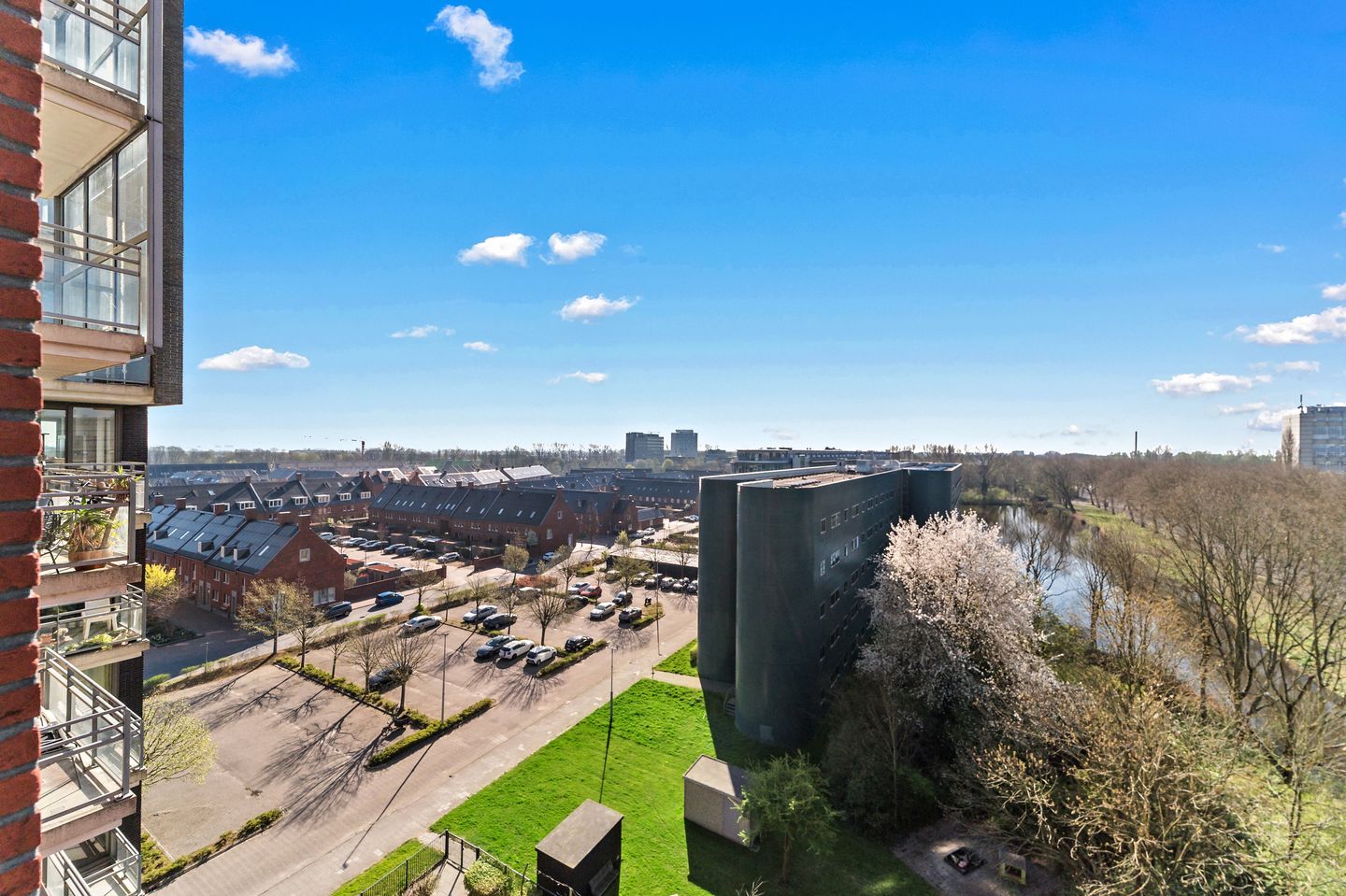 Foto 14 van Van Embdenstraat 82