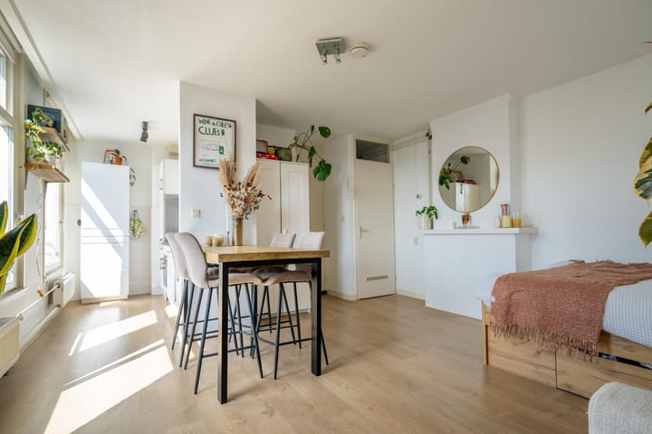 Foto 4 van Frederik Hendrikstraat 129-3