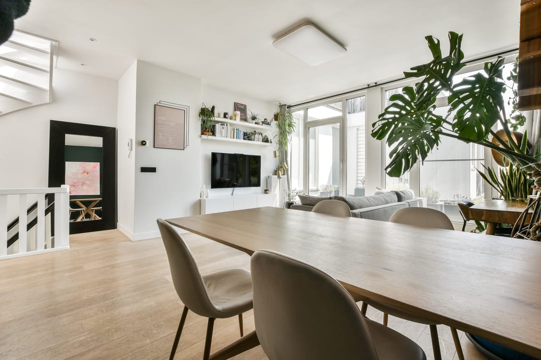 Foto 11 van Luzacstraat 1-4