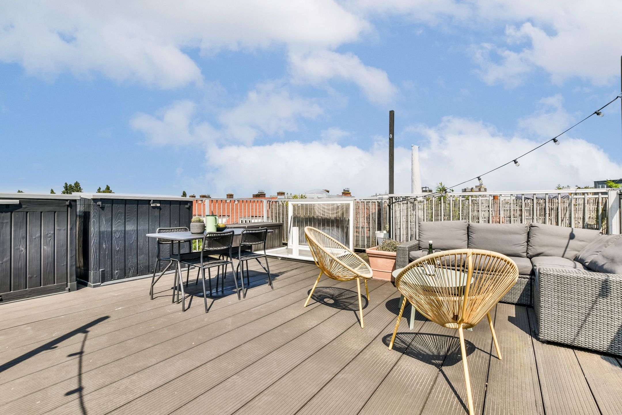 Foto 24 van Luzacstraat 1-4