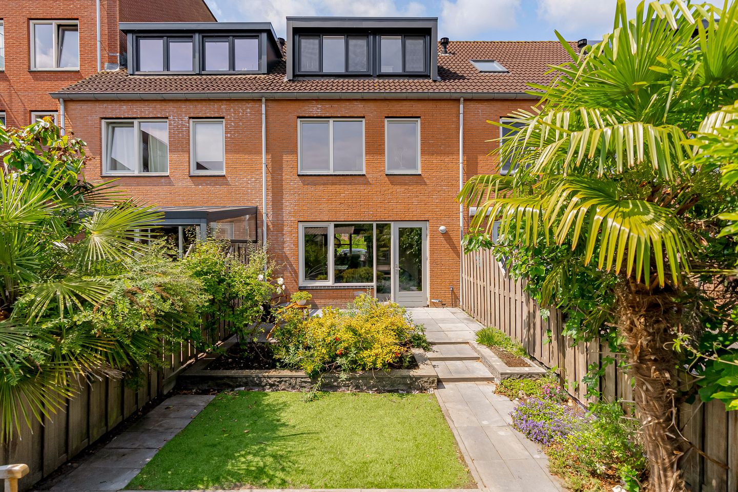 Foto 1 van Denemarkenstraat 52