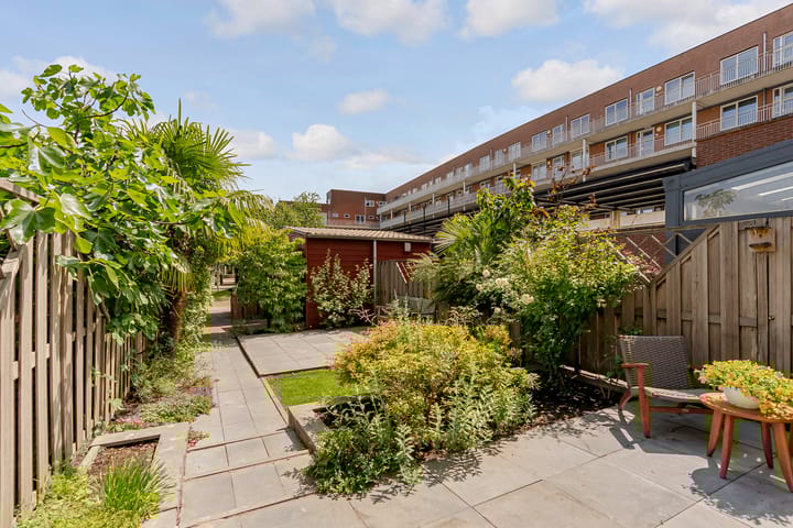 Foto 15 van Denemarkenstraat 52