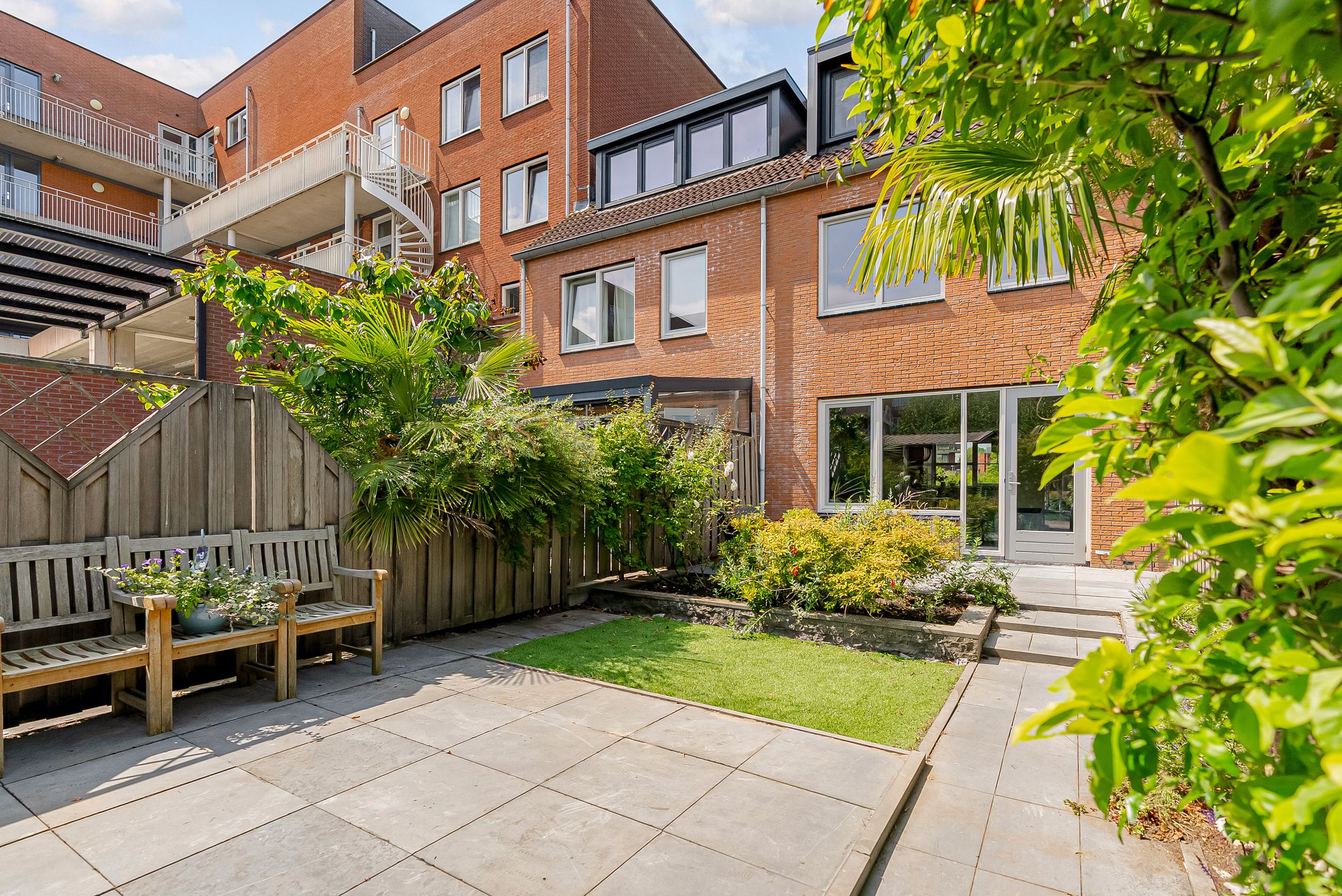 Foto 21 van Denemarkenstraat 52