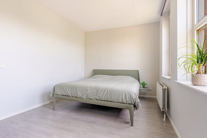 Foto 32 van Denemarkenstraat 52