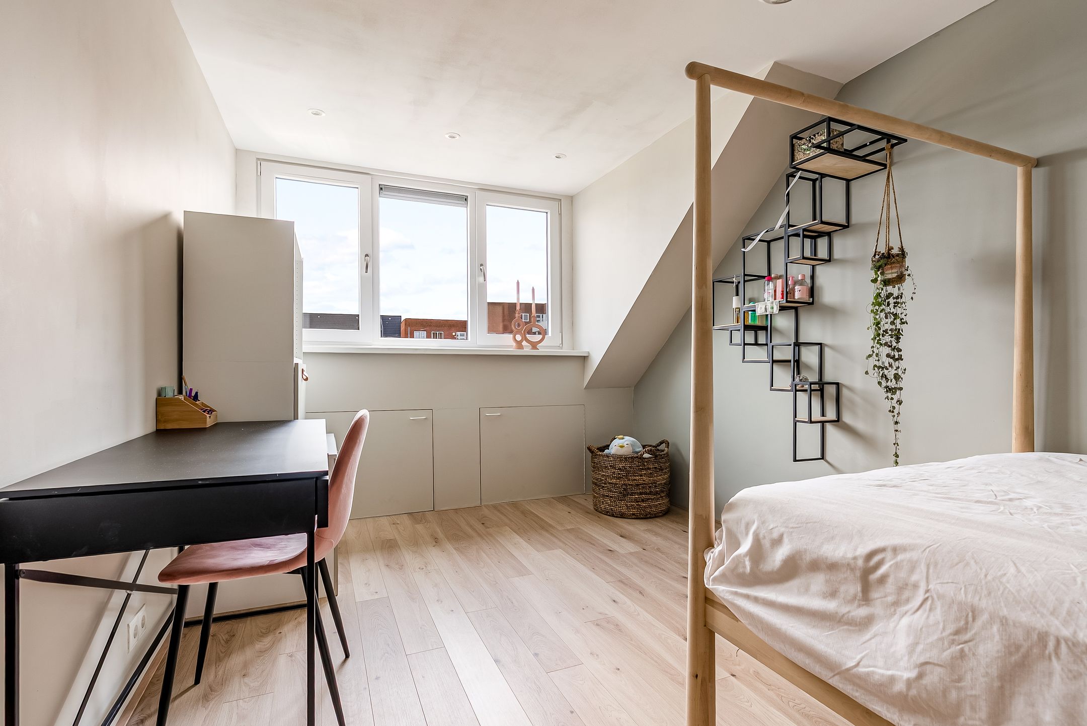 Foto 36 van Denemarkenstraat 52