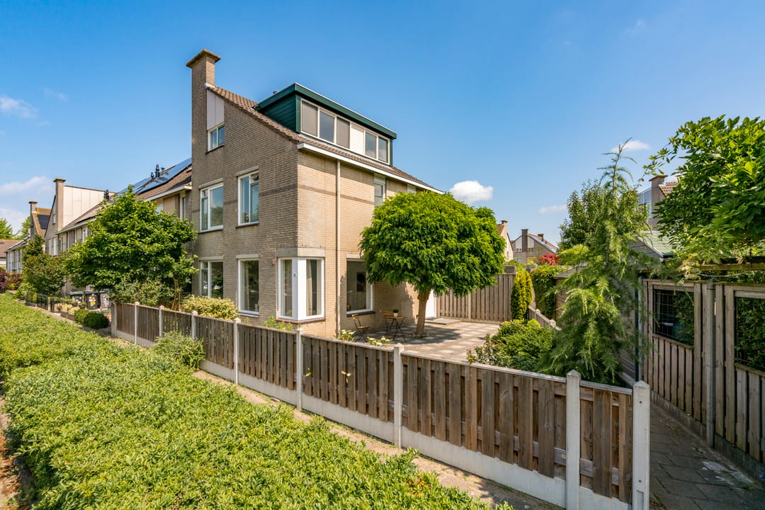 Foto 1 van Klarenbeekstraat 25