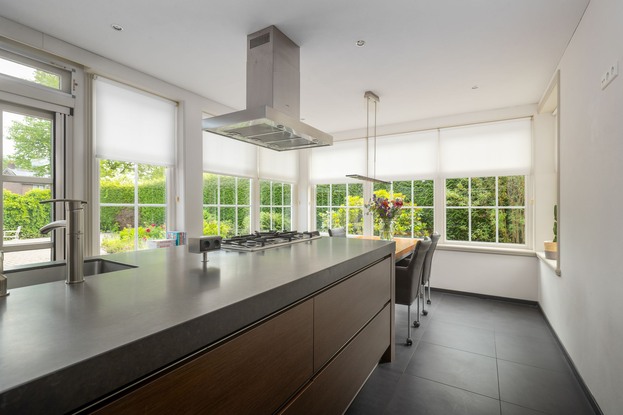 Foto 33 van Kerkstraat 9