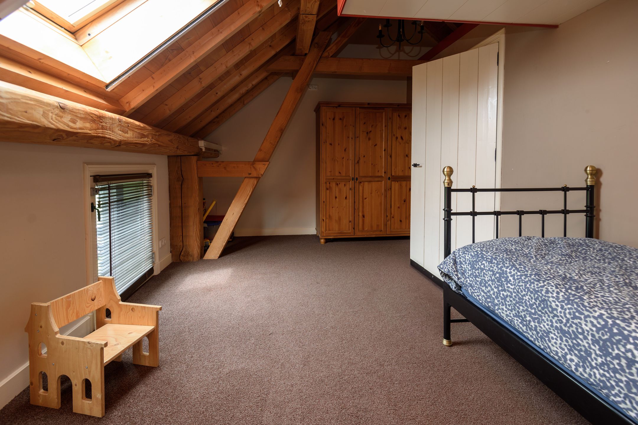 Foto 33 van Heulenslag 76-A