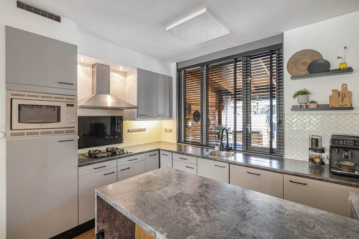 Foto 9 van Scharwoudestraat 8