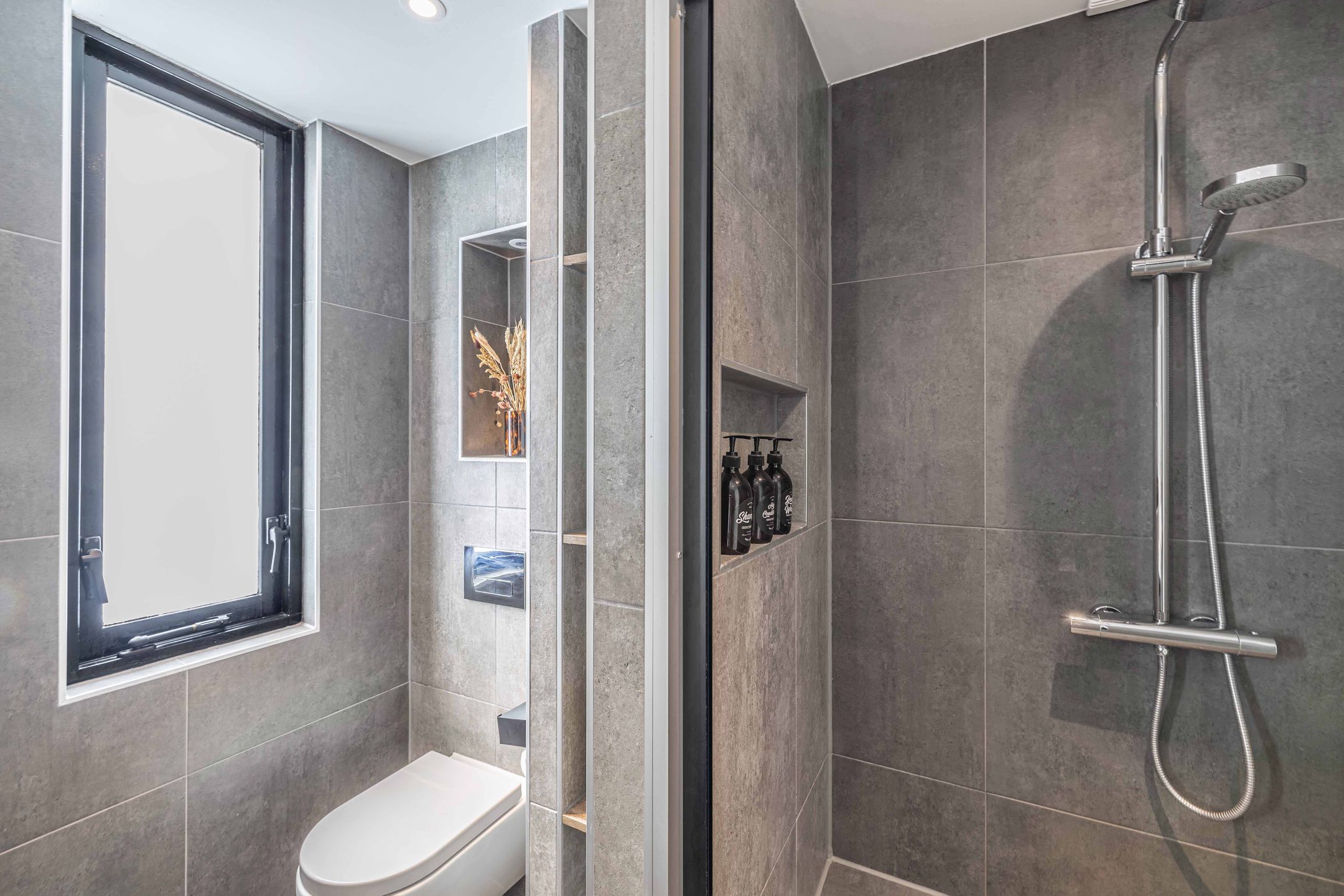 Foto 18 van Scharwoudestraat 8