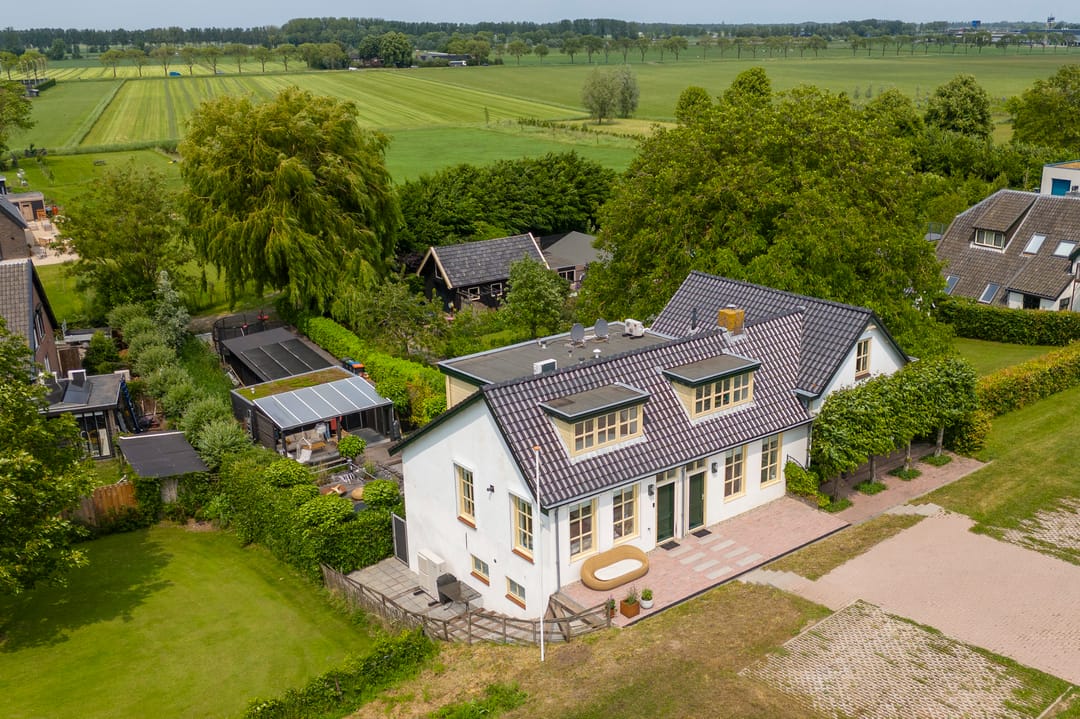 Photo 46 of Waaldijk 136