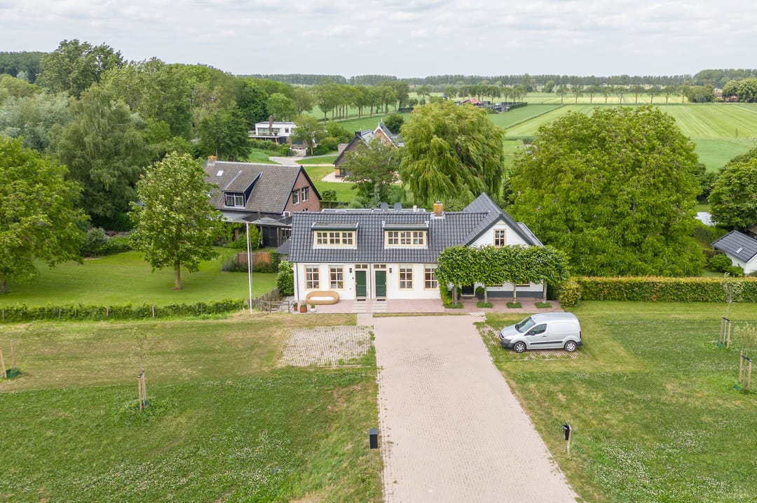 Photo 47 of Waaldijk 136