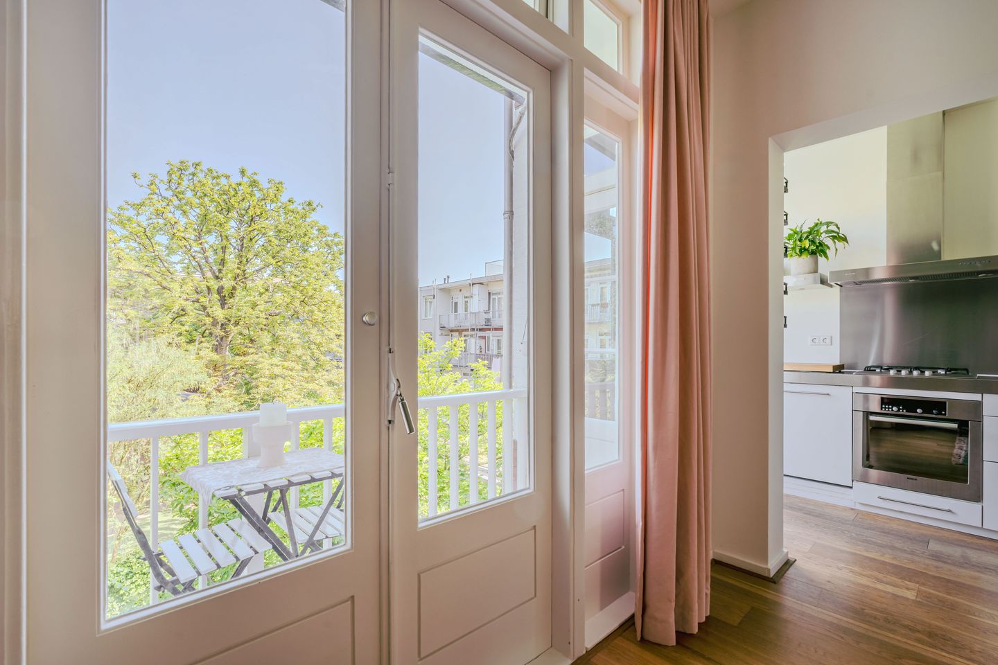 Foto 19 van Lekstraat 66-2