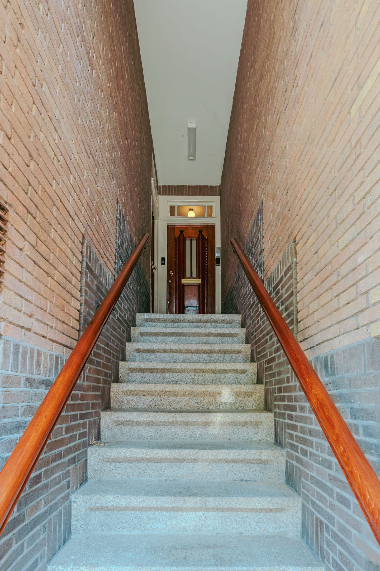 Foto 34 van Lekstraat 66-2