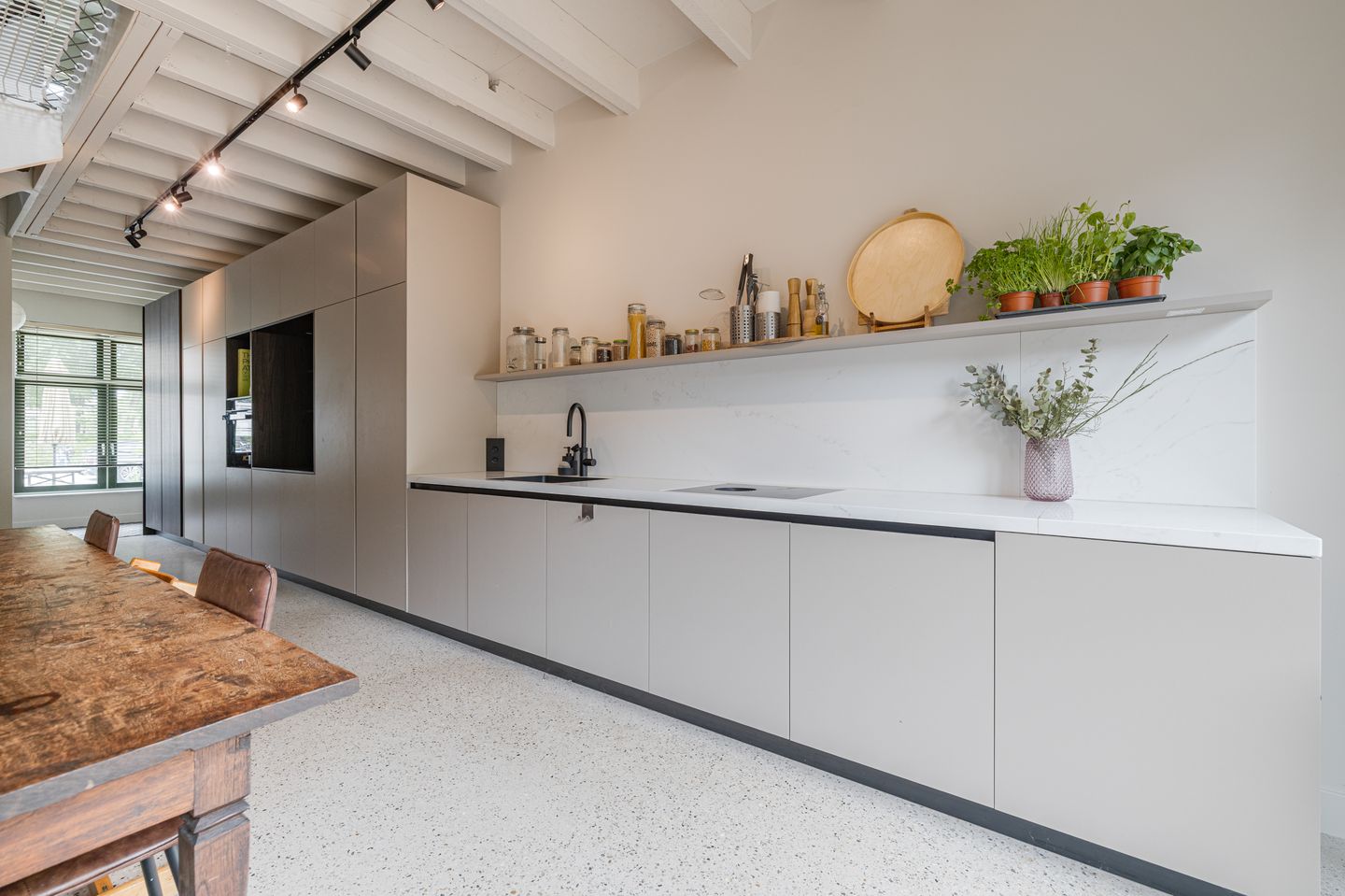 Foto 10 van Nijverheidstraat 284