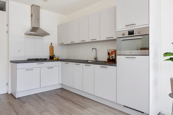 Foto 2 van Heinsbergerweg 17-A2