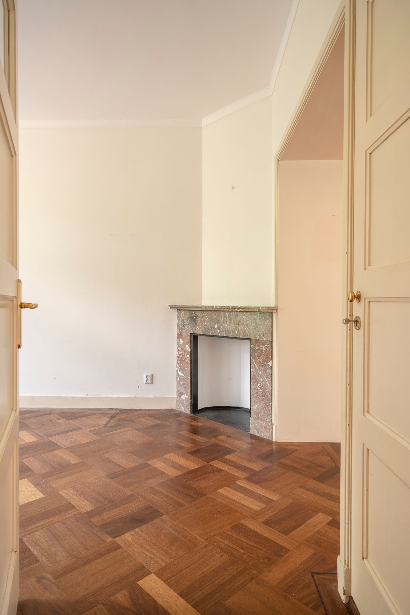 Foto 10 van Van Zuylen van Nijeveltstraat 168