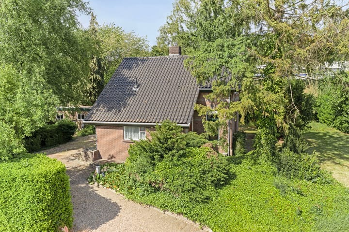 Foto 35 van Zuidelijke Parallelweg 7