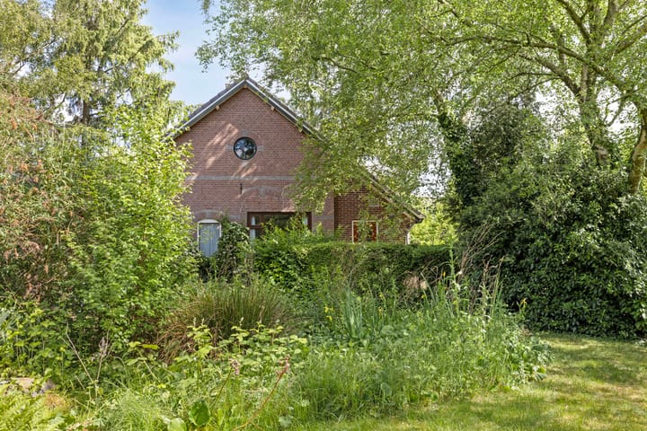 Foto 42 van Zuidelijke Parallelweg 7