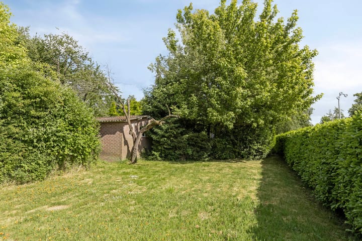 Foto 44 van Zuidelijke Parallelweg 7