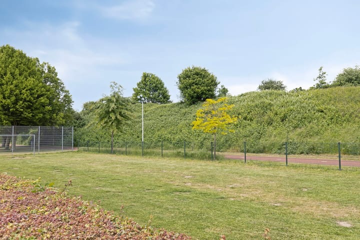 Foto 48 van Zuidelijke Parallelweg 7