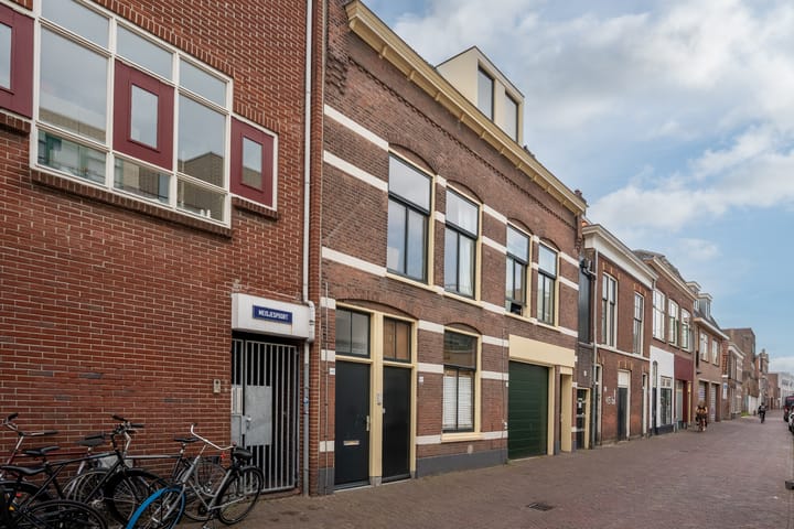 Photo 4 of Van der Werfstraat 49-B