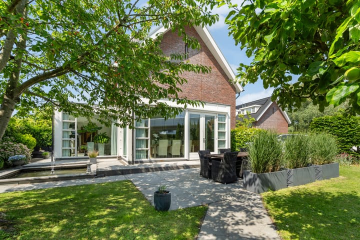 Foto 3 van Lilian Ngoyiweg 176