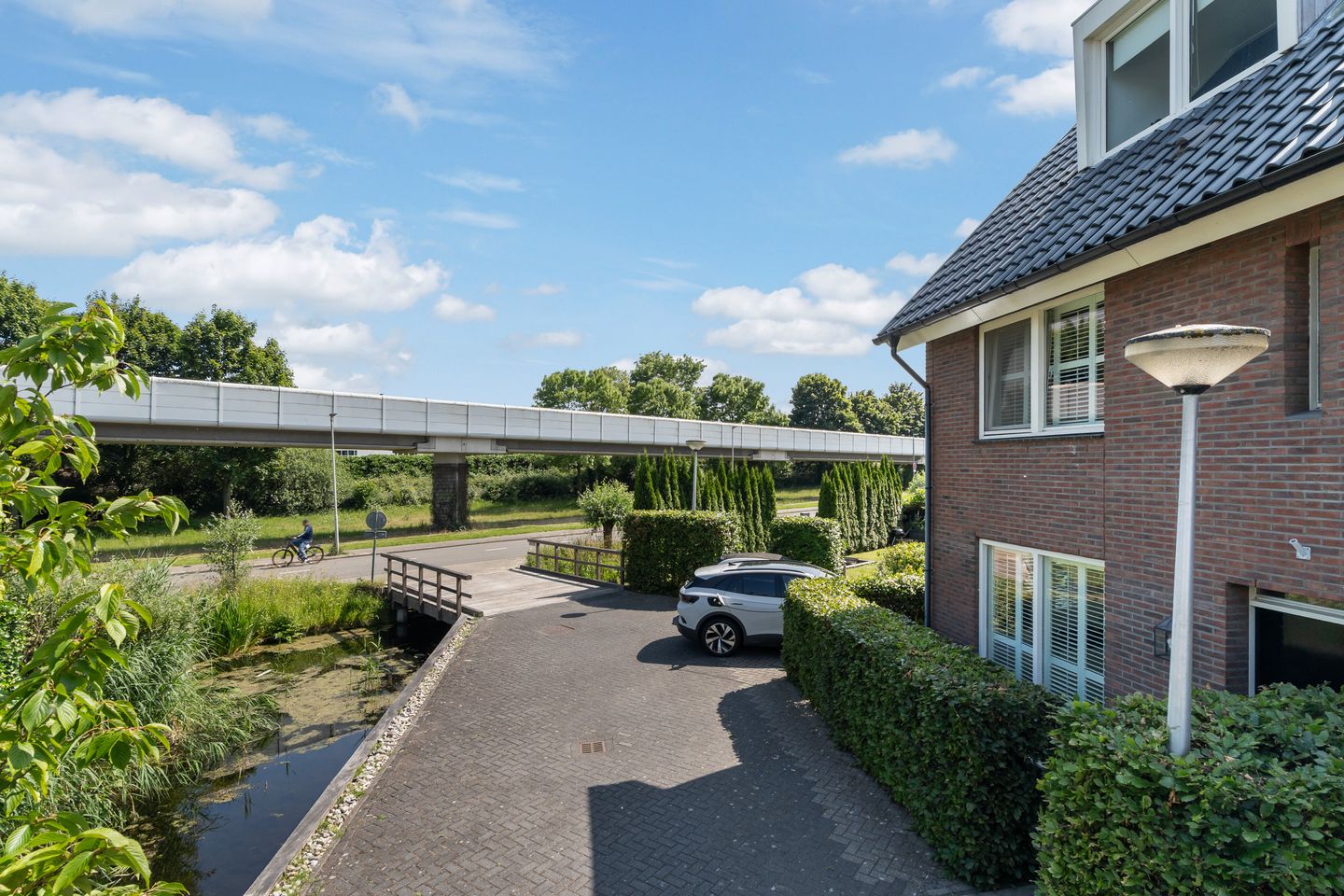 Foto 59 van Lilian Ngoyiweg 176