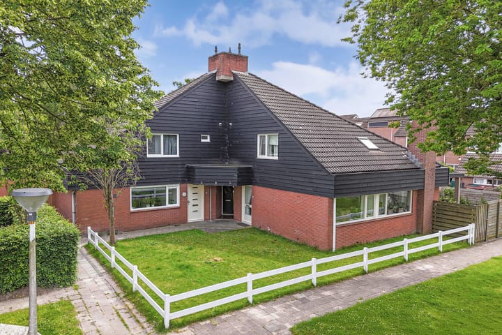 Foto 2 van De Eker 2