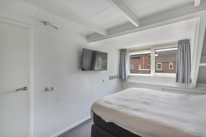 Foto 30 van De Eker 2