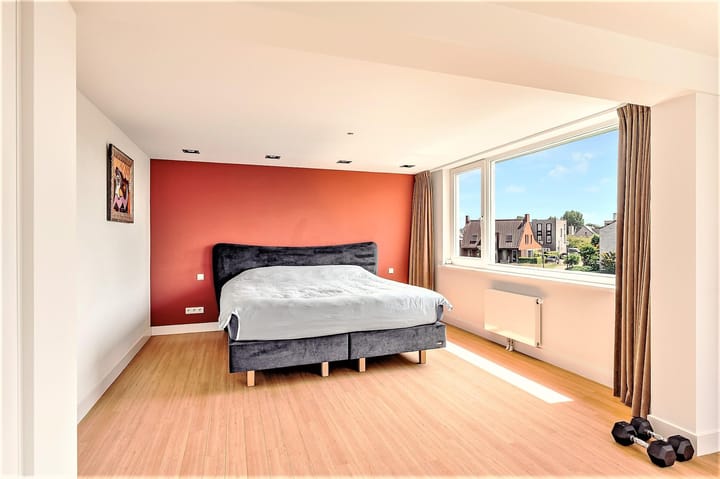 Foto 28 van Burgemeester Dedelstraat 44