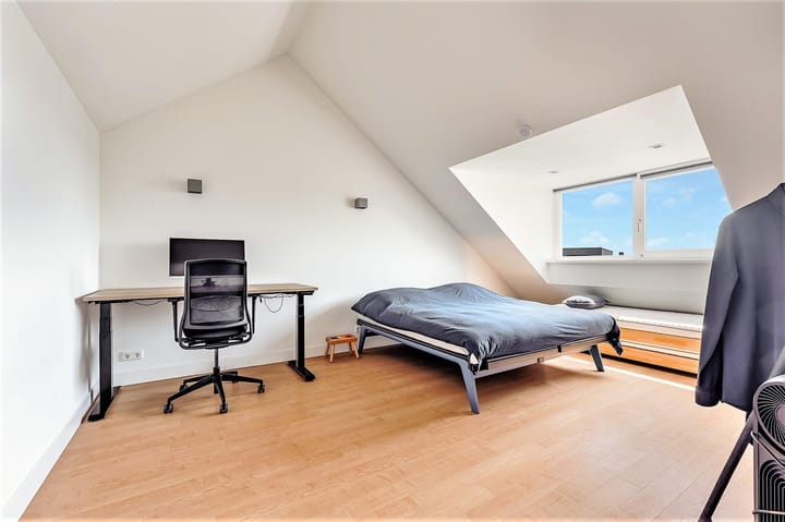 Foto 38 van Burgemeester Dedelstraat 44