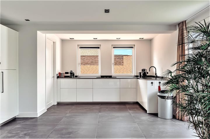 Foto 12 van Burgemeester Dedelstraat 44