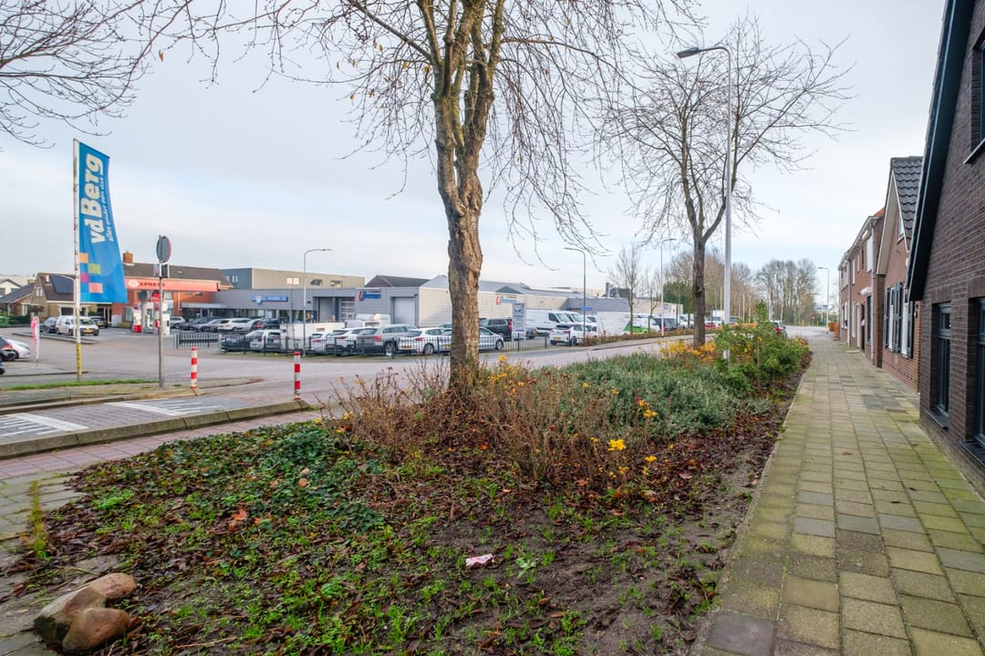 Photo 32 of Simondsstraat 154