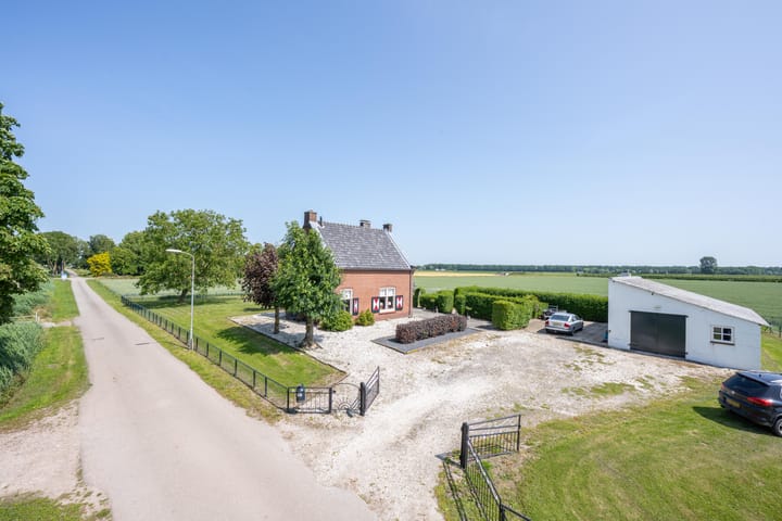 Foto 7 van Langesteeg 10