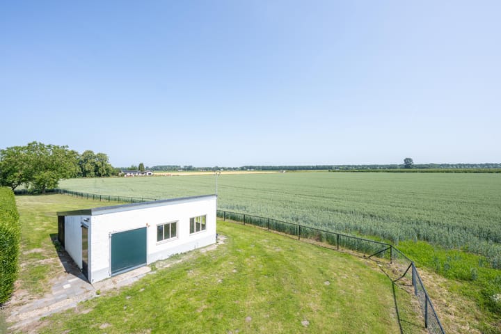 Foto 32 van Langesteeg 10