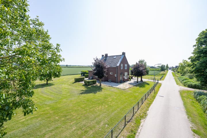 Foto 10 van Langesteeg 10