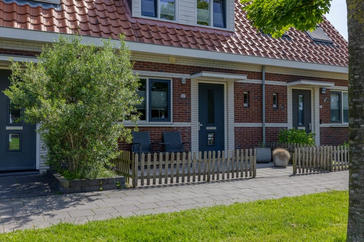 Photo 5 of Vierhuisterweg 26-B