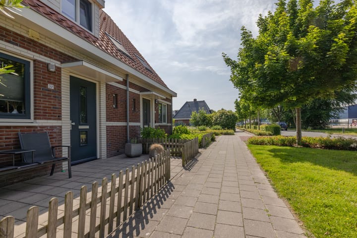 Photo 6 of Vierhuisterweg 26-B