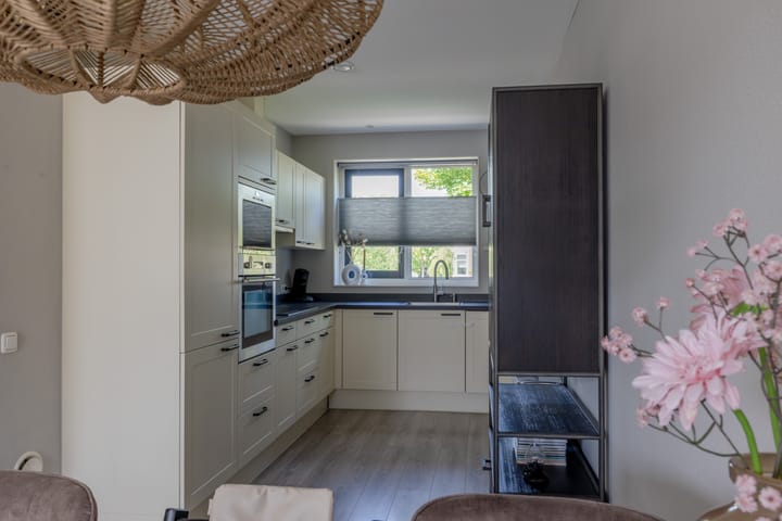 Photo 21 of Vierhuisterweg 26-B