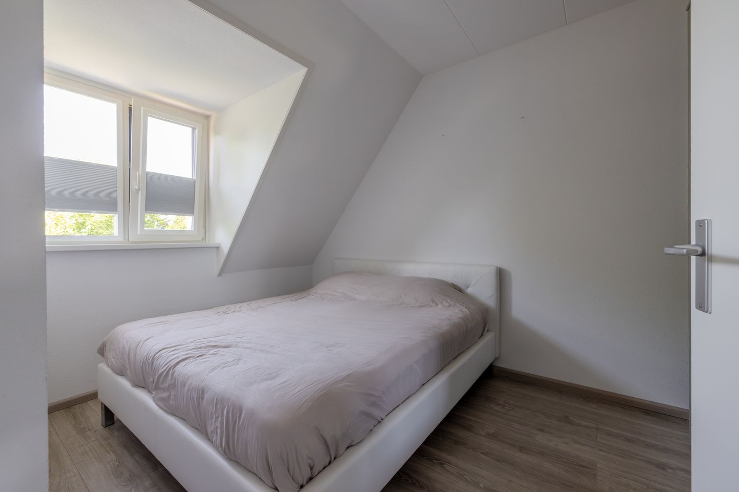 Photo 29 of Vierhuisterweg 26-B