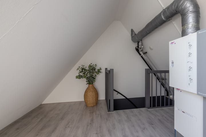 Photo 34 of Vierhuisterweg 26-B