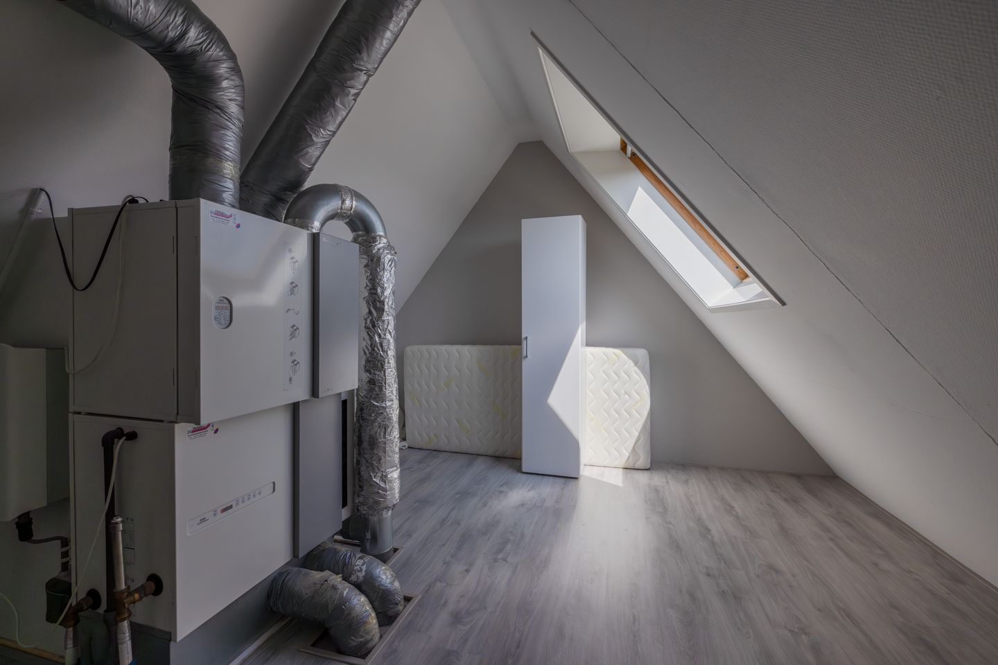 Photo 35 of Vierhuisterweg 26-B