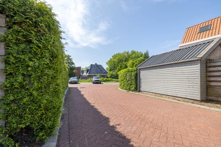 Photo 44 of Vierhuisterweg 26-B