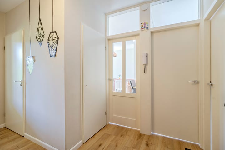 Foto 11 van Van Lennepstraat 53