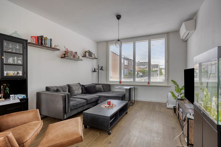 Photo 5 of P C Hooftstraat 18