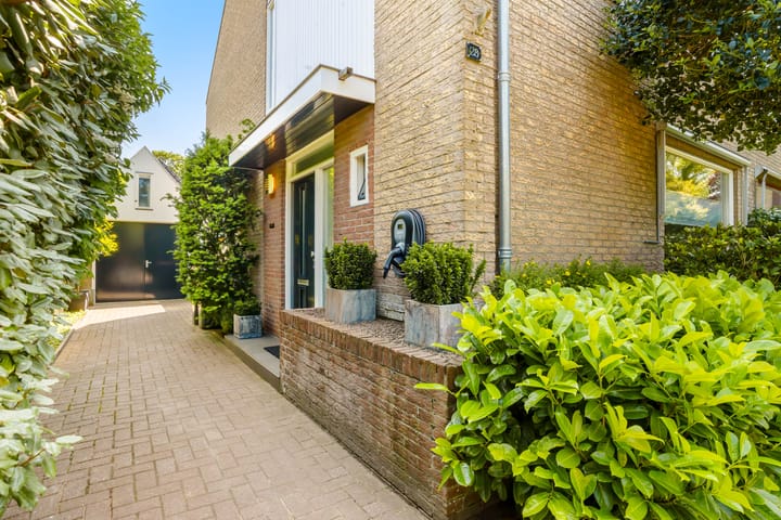 Foto 2 van Prins Bernhardlaan 28