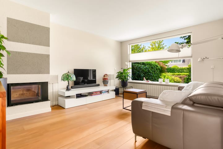 Foto 13 van Prins Bernhardlaan 28